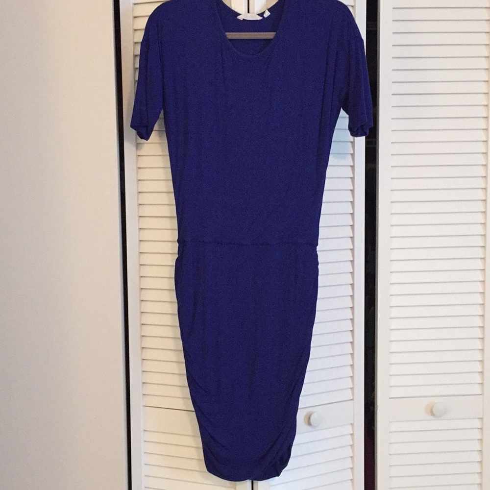 LAST CHANCE - Athleta T-shirt Dress